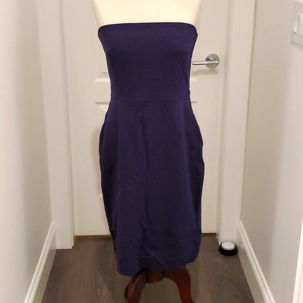 Brand new navy strapless dress